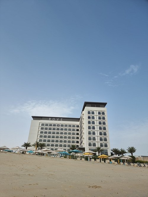 Rove La Mer Beach - image 3